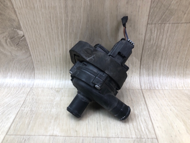 Помпа охлаждения электрическая GL-CLASS X166 12-16 2012 M278928 4.7L Помпа охлаждения электрическая GL-CLASS X166 12-16 2012 M278928 4.7L