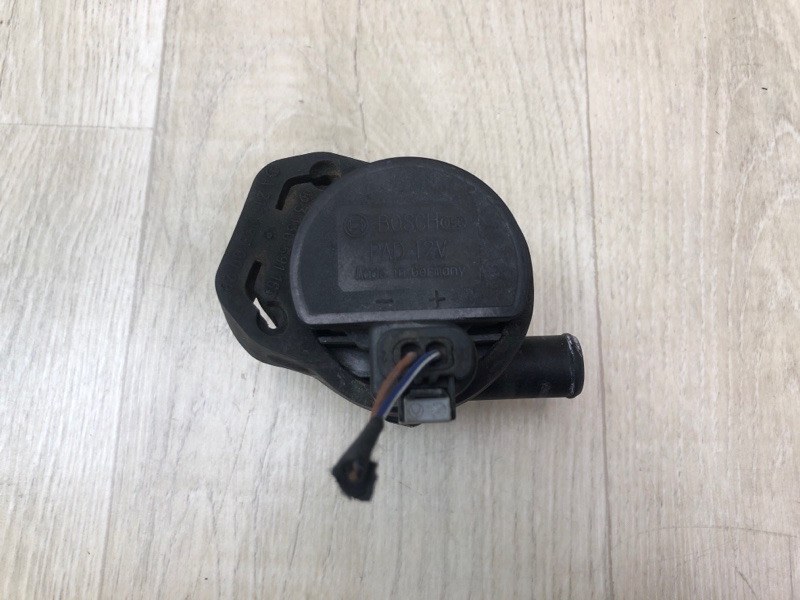 Помпа охлаждения электрическая GL-CLASS X166 12-16 2012 M278928 4.7L Помпа охлаждения электрическая GL-CLASS X166 12-16 2012 M278928 4.7L