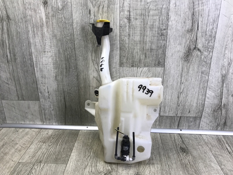 Бачок омывателя FORD ESCAPE 12-19 2018 T15HDTX FJ5Z-17618-A Б/У