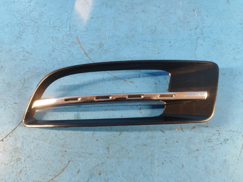 Запчасть накладка противотуманной фары левая MAZDA CX-9 06-16 TD12-50-C21 Б/У Накладка противотуманной фары левая MAZDA CX-9 06-16 TD12-50-C21 Б/У