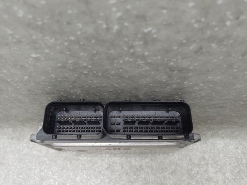 Блок управления двигателем VOLKSWAGEN JETTA USA 10-17 CBTA 2.5L Блок управления двигателем VOLKSWAGEN JETTA USA 10-17 CBTA 2.5L