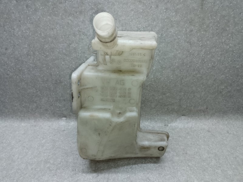 Бачок омывателя JETTA USA 10-17 2010 CBTA 2.5L Бачок омывателя JETTA USA 10-17 2010 CBTA 2.5L