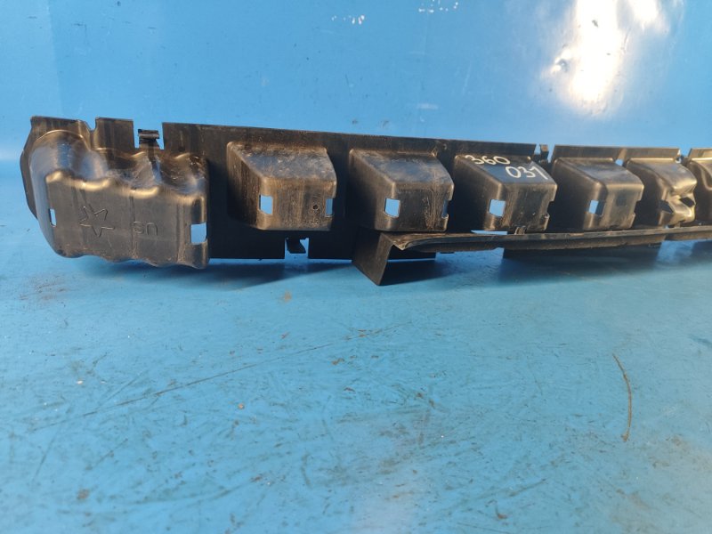 Наполнитель бампера передний NISSAN X-TRAIL/ROGUE T33 20- 2.5 PR25DD