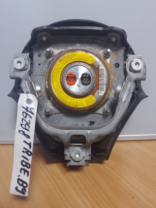 Подушка безопасности в руль TRIBECA B9 05-07