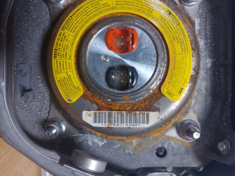 Подушка безопасности в руль TRIBECA B9 05-07