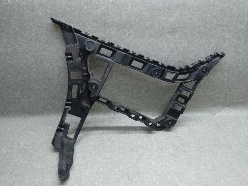 Кронштейн заднего бампера правый VOLKSWAGEN JETTA USA 10-17 2010 CBTA 2.5L 5C6 807 394 Б/У