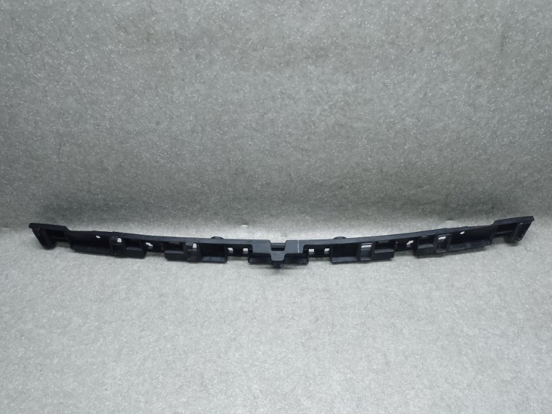 Кронштейн заднего бампера JETTA USA 10-17 2010 CBTA 2.5L