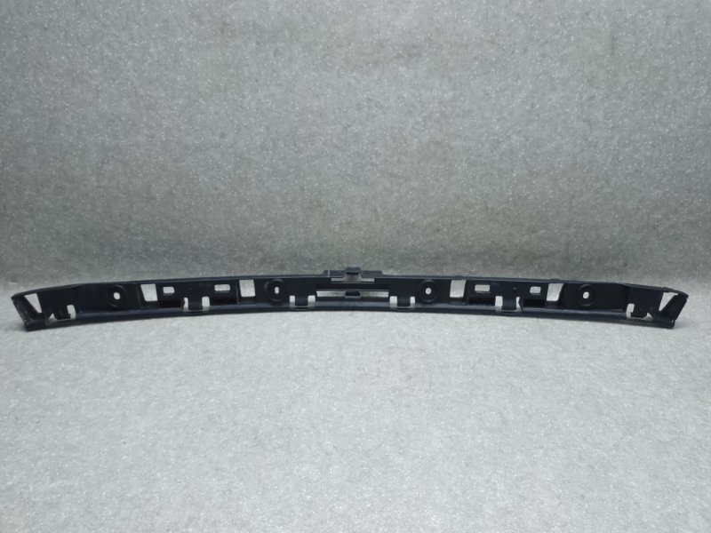 Кронштейн заднего бампера VOLKSWAGEN JETTA USA 10-17 CBTA 2.5L