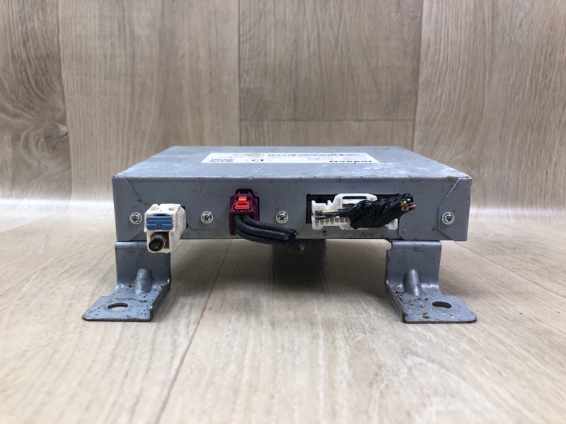 Блок управления камерой X-TRAIL/ROGUE T33 20- 2021 2.5 PR25DD