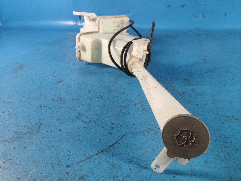 Бачок омывателя NISSAN X-TRAIL/ROGUE T33 20- 2.5 PR25DD Бачок омывателя NISSAN X-TRAIL/ROGUE T33 20- 2.5 PR25DD