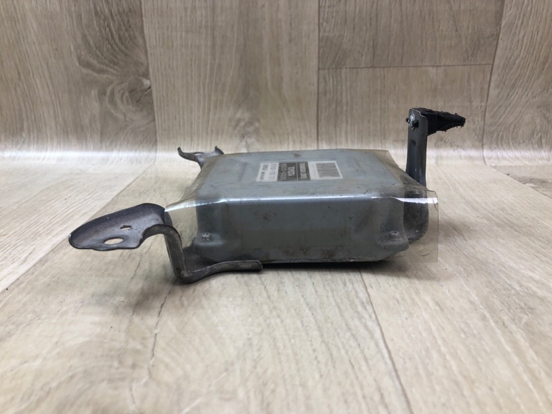 Блок управления АКПП PRIUS - 20 03-11 Блок управления АКПП PRIUS - 20 03-11