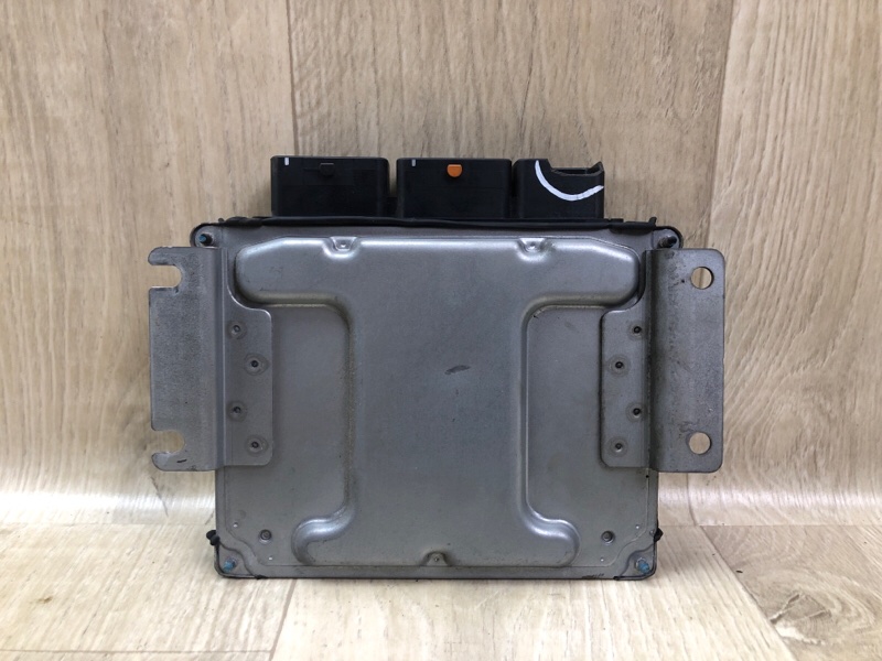 Блок управления двигателем NISSAN X-TRAIL/ROGUE T32 13-20 Блок управления двигателем NISSAN X-TRAIL/ROGUE T32 13-20