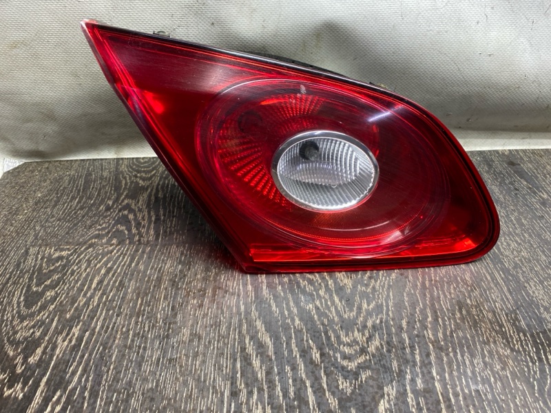 Фонарь внутренний задний левый VOLKSWAGEN PASSAT CC 08-12 2012 358 2.0 CBFA 3C8 945 093 F Б/У