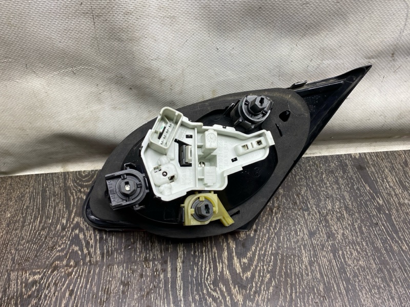 Фонарь внутренний задний левый PASSAT CC 08-12 2012 358 2.0 CBFA