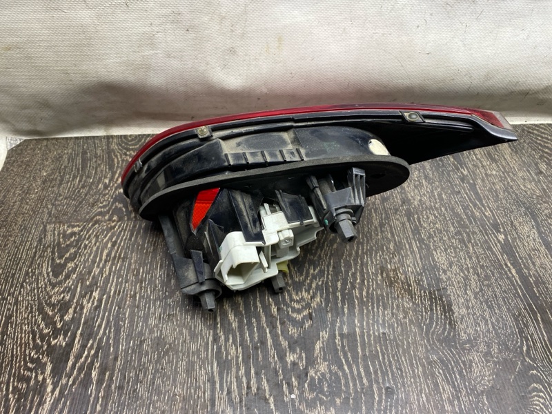 Фонарь внутренний задний левый PASSAT CC 08-12 2012 358 2.0 CBFA