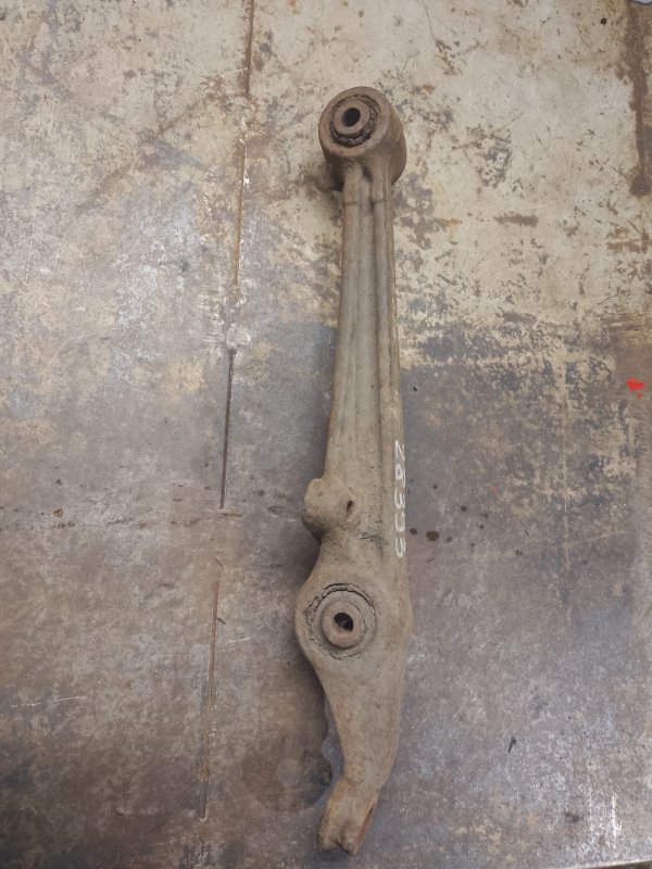 Рычаг передней подвески нижний передний правый ACCORD CE 95-98