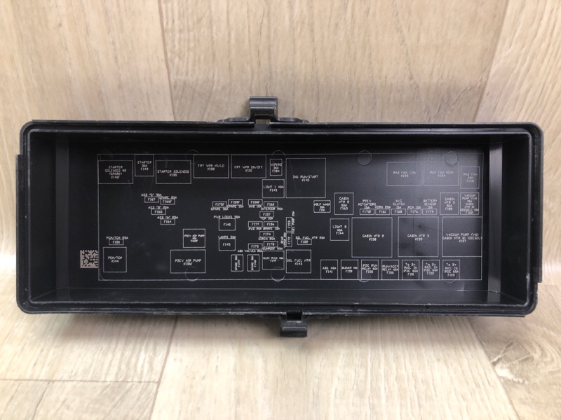 Блок предохранителей моторный отсек JOURNEY 08-20 2012 2.4 ED3 Блок предохранителей моторный отсек JOURNEY 08-20 2012 2.4 ED3