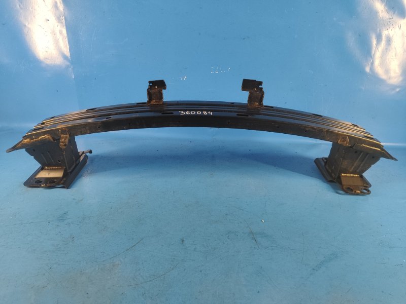 Усилитель переднего бампера X-TRAIL/ROGUE T33 20- 2021 2.5 PR25DD