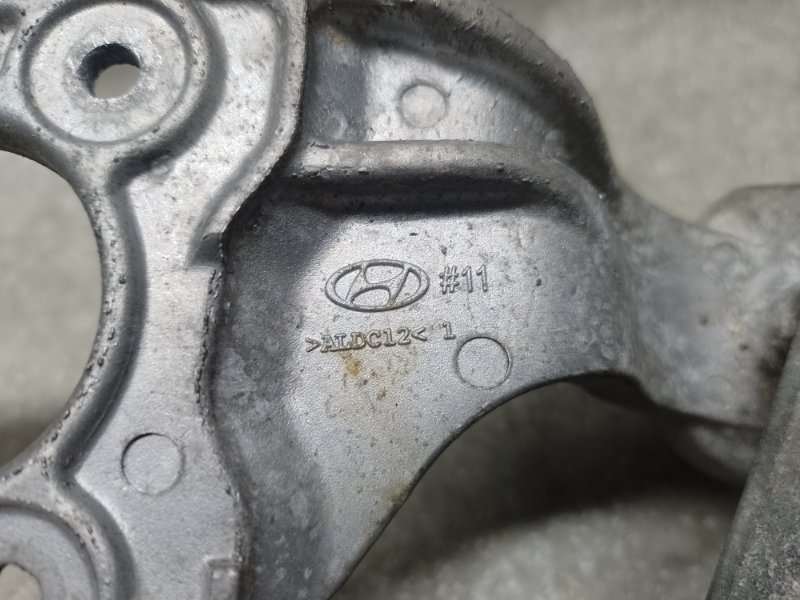 Трапеция стеклоочистителей передняя ELANTRA MD 10-15 2015 1.8 G4NB Трапеция стеклоочистителей передняя ELANTRA MD 10-15 2015 1.8 G4NB