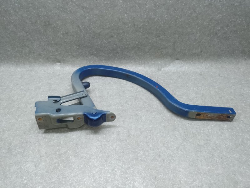 Петля крышки багажника правая HYUNDAI ELANTRA MD 10-15 1.8 G4NB