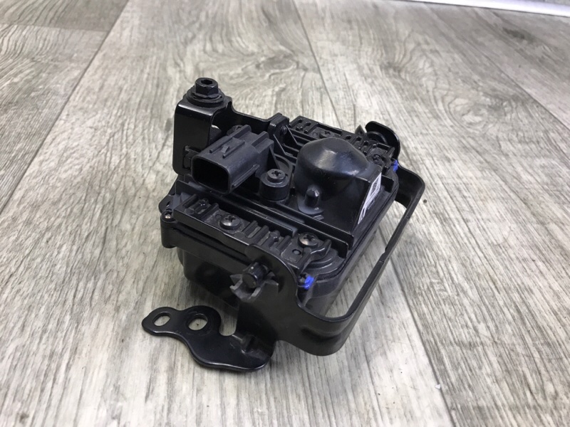 Датчик радарный LEXUS RX350/450 15-22 Датчик радарный LEXUS RX350/450 15-22