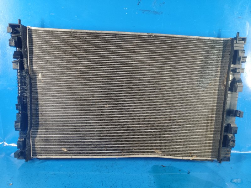 Радиатор основной X-TRAIL/ROGUE T33 20- 2021 2.5 PR25DD Радиатор основной X-TRAIL/ROGUE T33 20- 2021 2.5 PR25DD