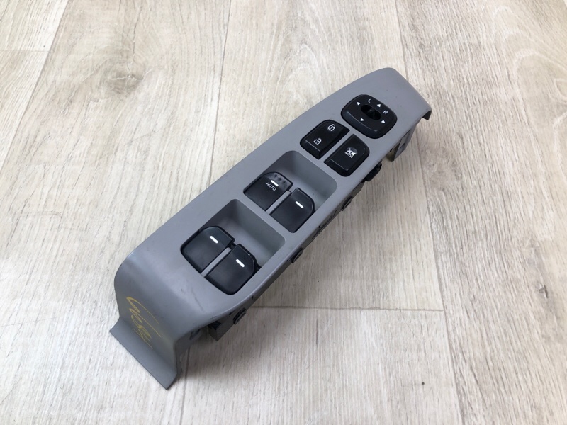 Блок управления стеклоподъемниками KIA SOUL PS 13-19 2017 ELECTRIC 93570-B2060BF6 Б/У