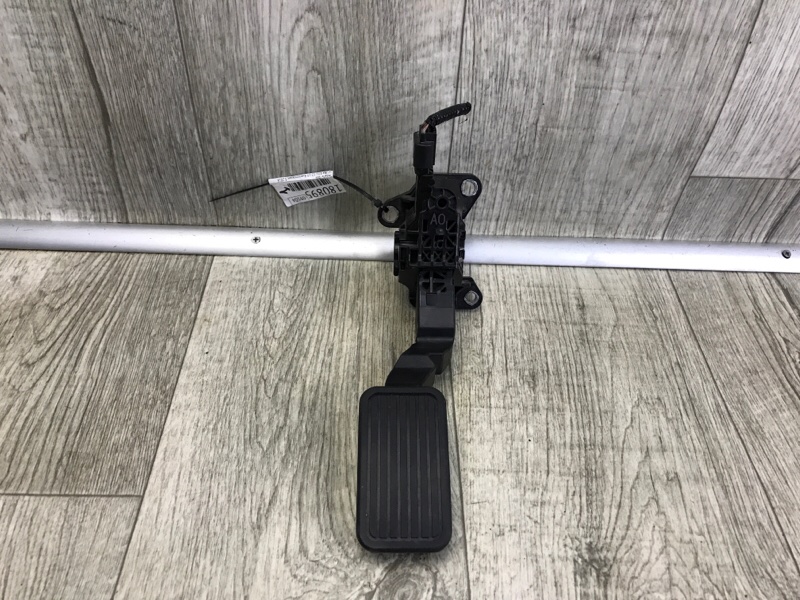 Педаль газа ACURA RDX 12-19 2018 Внедорожник 3.5 17800-T1W-A01 Б/У