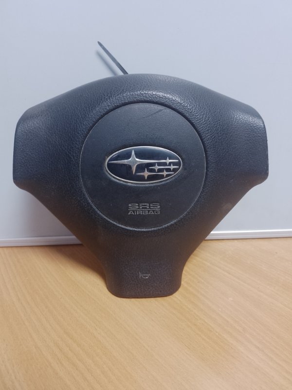 Подушка безопасности в руль SUBARU FORESTER SG 02-07 98211FE140 Б/У