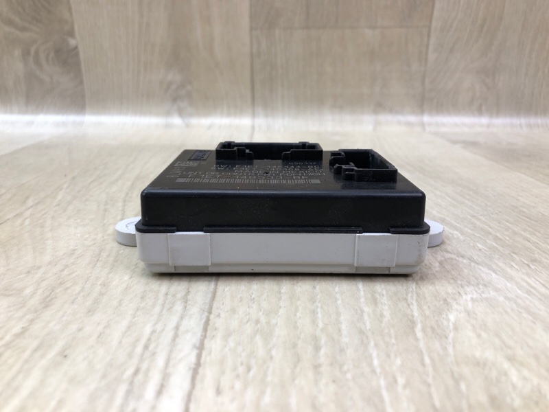 Блок управления дверей передний правый FOCUS 10-18 2017 2.0 C20HDEX Блок управления дверей передний правый FOCUS 10-18 2017 2.0 C20HDEX