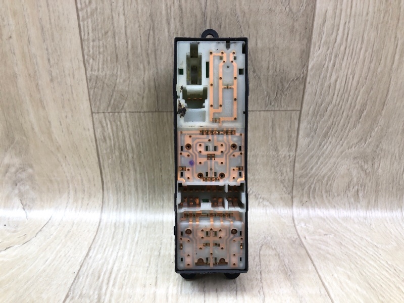 Блок управления стеклоподъемниками FX S50 03-08 2005 3.5 VQ35DE