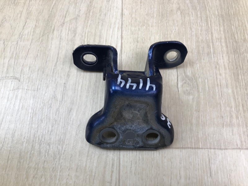 Петля двери нижняя передняя правая CAMRY 40 06-11 2007 3.5 2GR-FE Петля двери нижняя передняя правая CAMRY 40 06-11 2007 3.5 2GR-FE