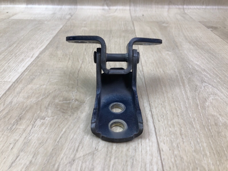 Петля двери верхняя передняя правая CAMRY 40 06-11 2007 3.5 2GR-FE