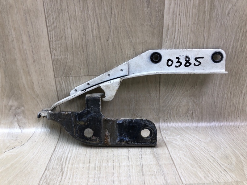 Запчасть петля капота левая INFINITI FX S50 03-08 2006 VK45DE 65401-CG000 Б/У Петля капота левая INFINITI FX S50 03-08 2006 VK45DE 65401-CG000 Б/У