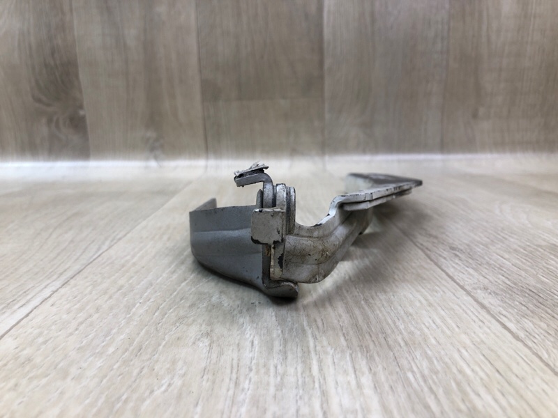 Петля капота левая FX S50 03-08 2006 VK45DE Петля капота левая FX S50 03-08 2006 VK45DE