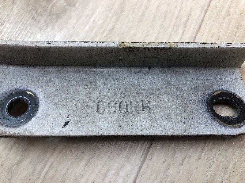 Петля капота правая FX S50 03-08 2006 VK45DE