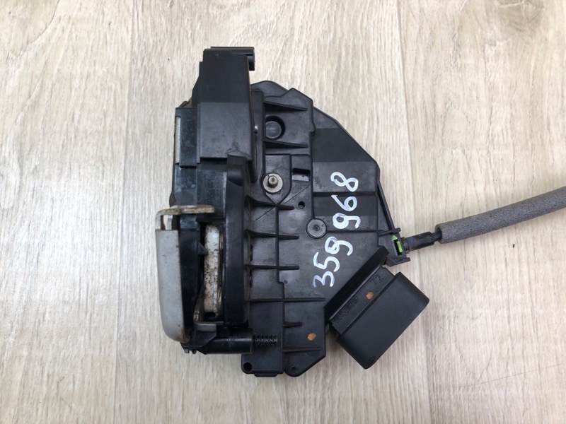 Замок двери передний правый FOCUS 10-18 2014 2.0 C20HDEX