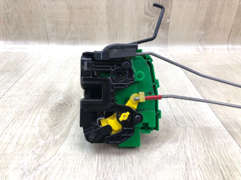 Замок двери задний левый ACCENT RB 10- 2013 1.6 G4FD