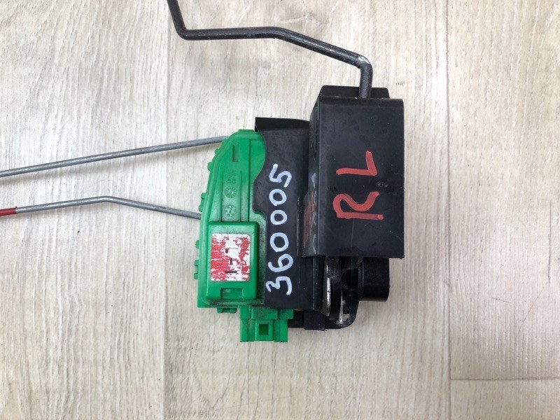 Замок двери задний левый ACCENT RB 10- 2014 1.6 G4FD