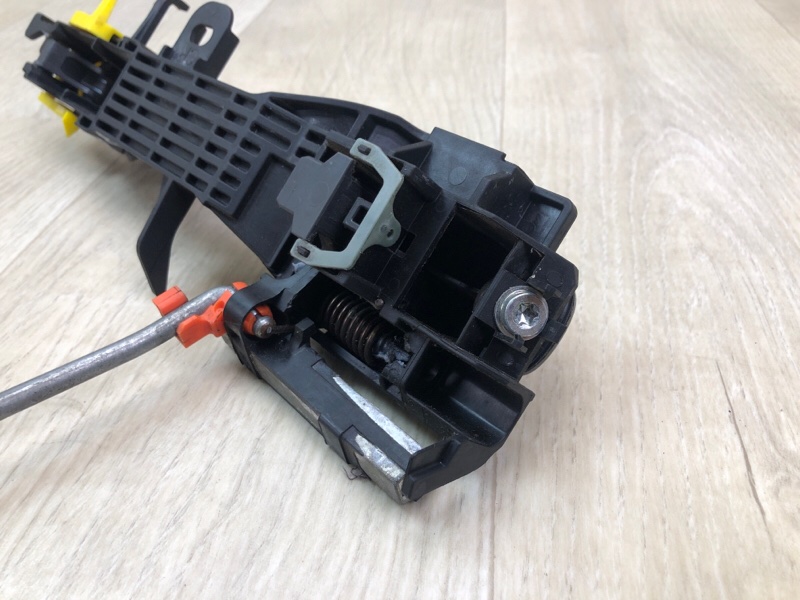 Ручка двери наружная задняя правая SIENNA 11-16 2014 3.5 2GR-FE Ручка двери наружная задняя правая SIENNA 11-16 2014 3.5 2GR-FE