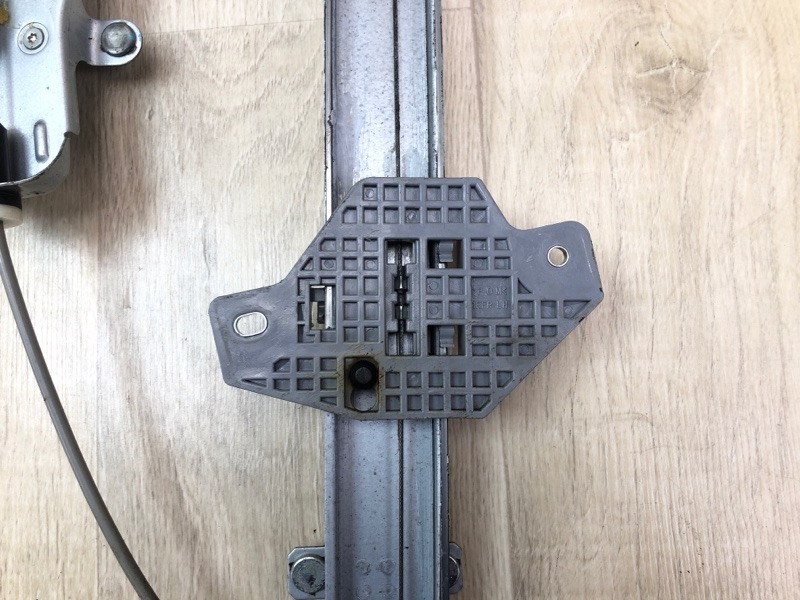 Стеклоподъемник передний левый ACCENT RB 10- 2014 1.6 G4FD