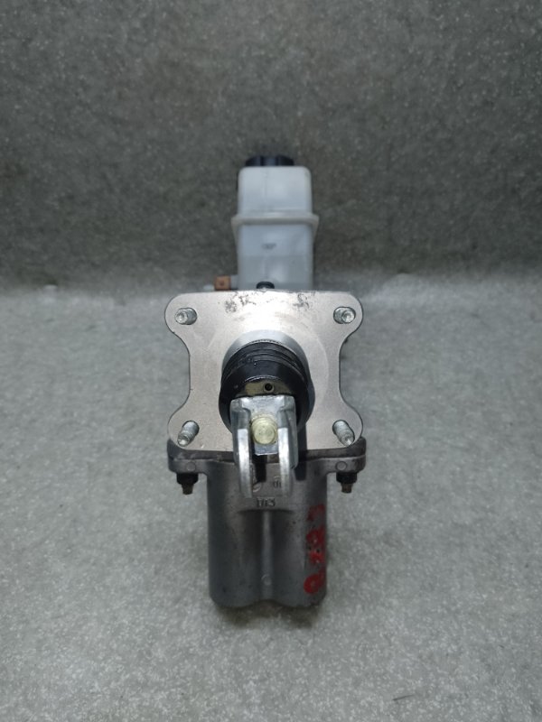 Главный тормозной цилиндр HYUNDAI SONATA YF 10-14 2.4 G4KK