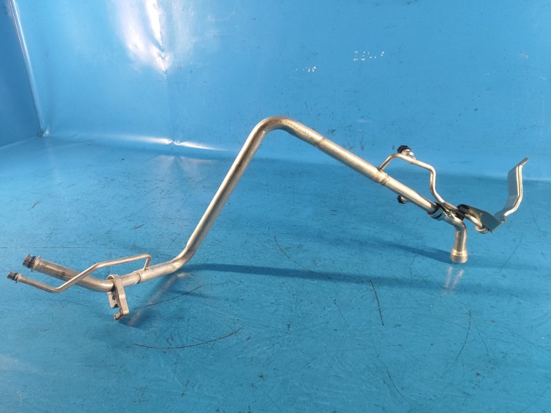 Трубка кондиционера X-TRAIL/ROGUE T33 20- 2021 2.5 PR25DD Трубка кондиционера X-TRAIL/ROGUE T33 20- 2021 2.5 PR25DD