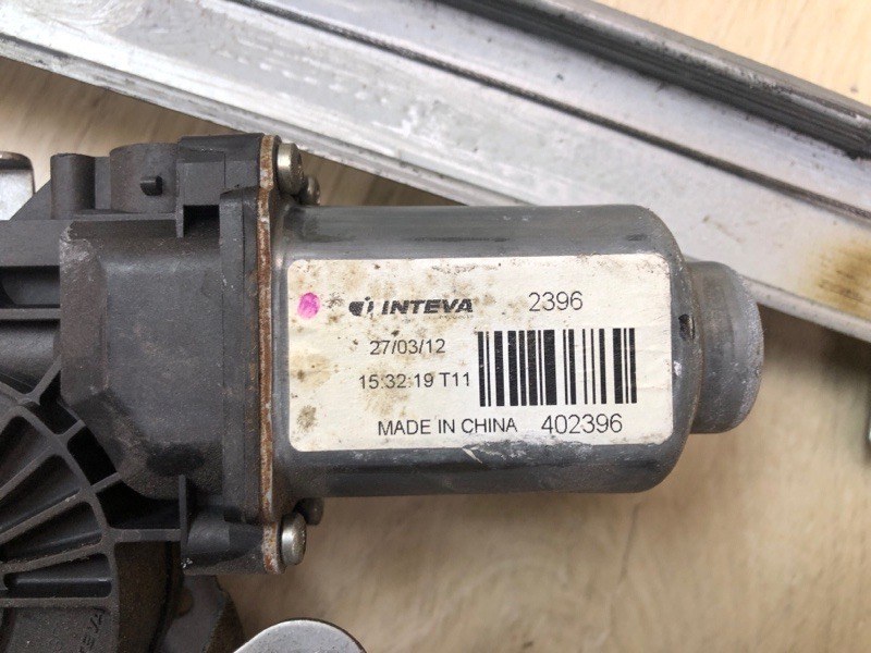 Стеклоподъемник передний правый ACCENT RB 10- 2013 1.6 G4FD