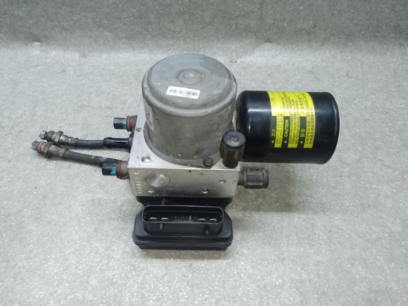 Блок ABS SONATA YF 10-14 2011 2.4 G4KK Блок ABS SONATA YF 10-14 2011 2.4 G4KK