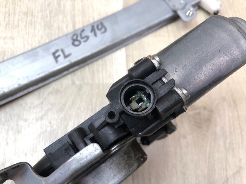 Стеклоподъемник передний левый ACCENT RB 10- 2013 1.6 G4FD