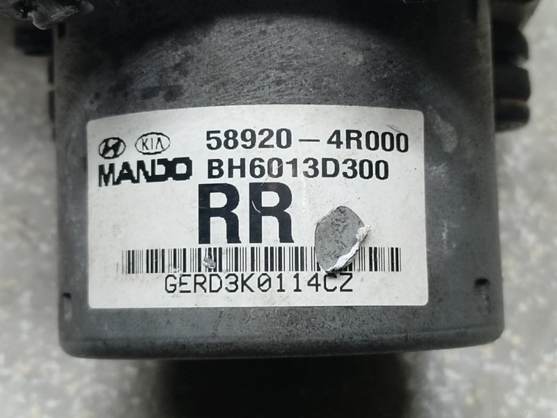 Блок ABS SONATA YF 10-14 2011 2.4 G4KK Блок ABS SONATA YF 10-14 2011 2.4 G4KK