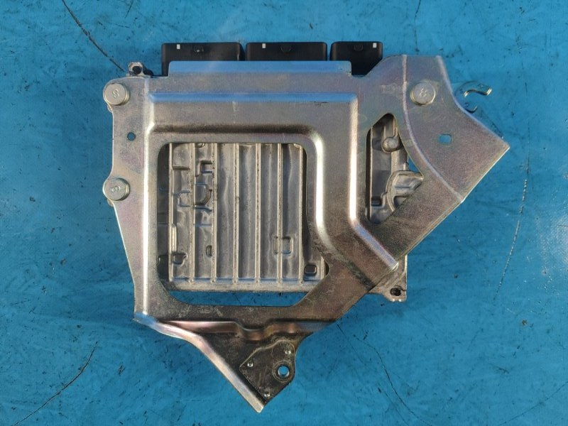 Блок управления двигателем X-TRAIL/ROGUE T33 20- 2021 2.5 PR25DD Блок управления двигателем X-TRAIL/ROGUE T33 20- 2021 2.5 PR25DD