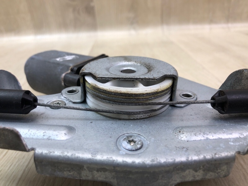 Стеклоподъемник задний левый ACCENT RB 10- 2013 1.6 G4FD