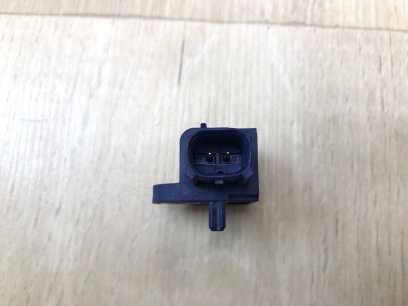 Датчик удара передний ELANTRA MD 10-15 MD Датчик удара передний ELANTRA MD 10-15 MD